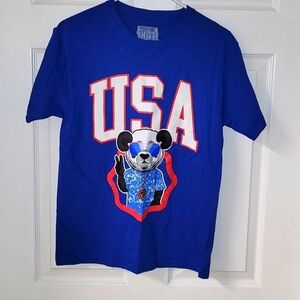 Bailey Apparel Boys USA Panda Peace Sign Blue White Red T-Shirt NWOT Size Large